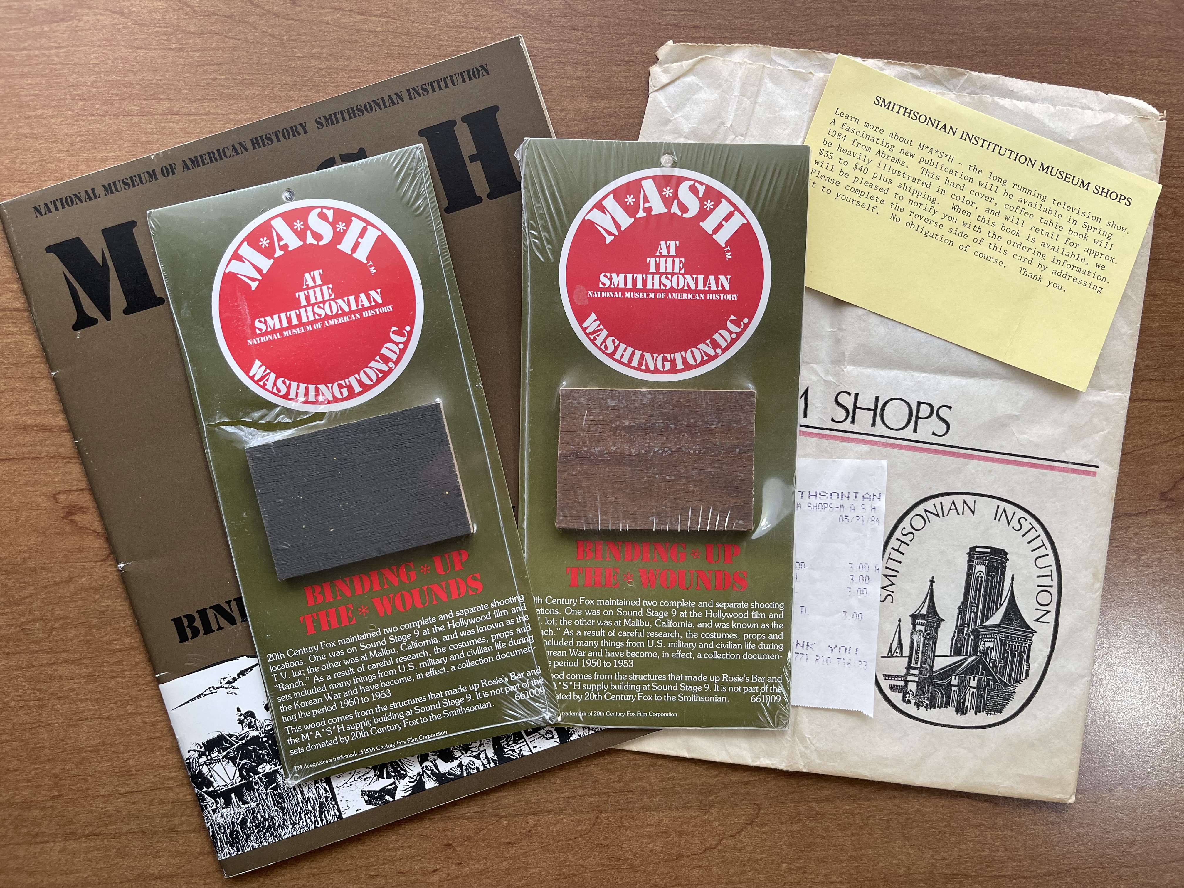 Mash Object MishM*A*S*H 2: Smithsonian Set Piece Souvenir – The M*A*S*H Historian